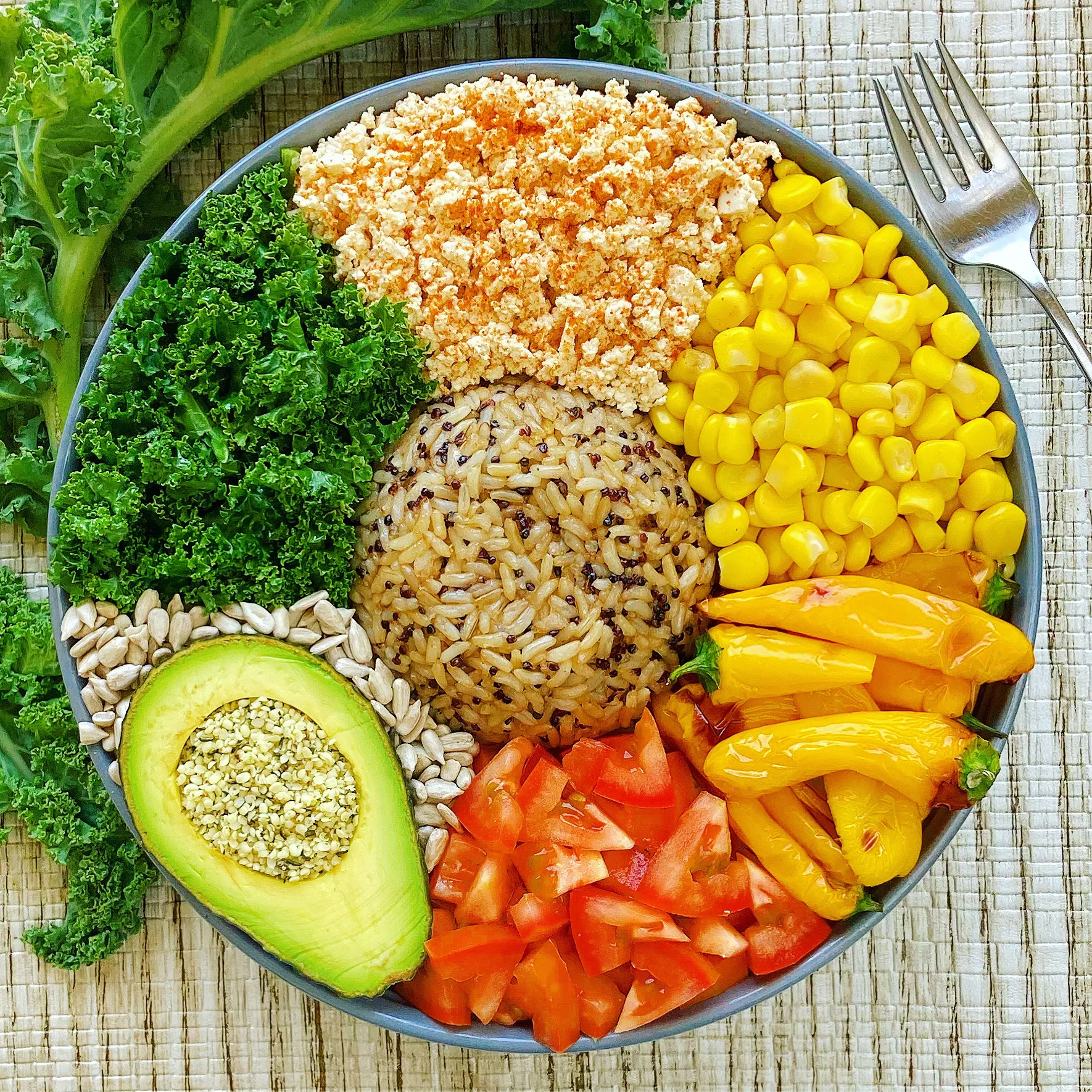 Plant Based Breakfast Bowls to Start Your Day (1)