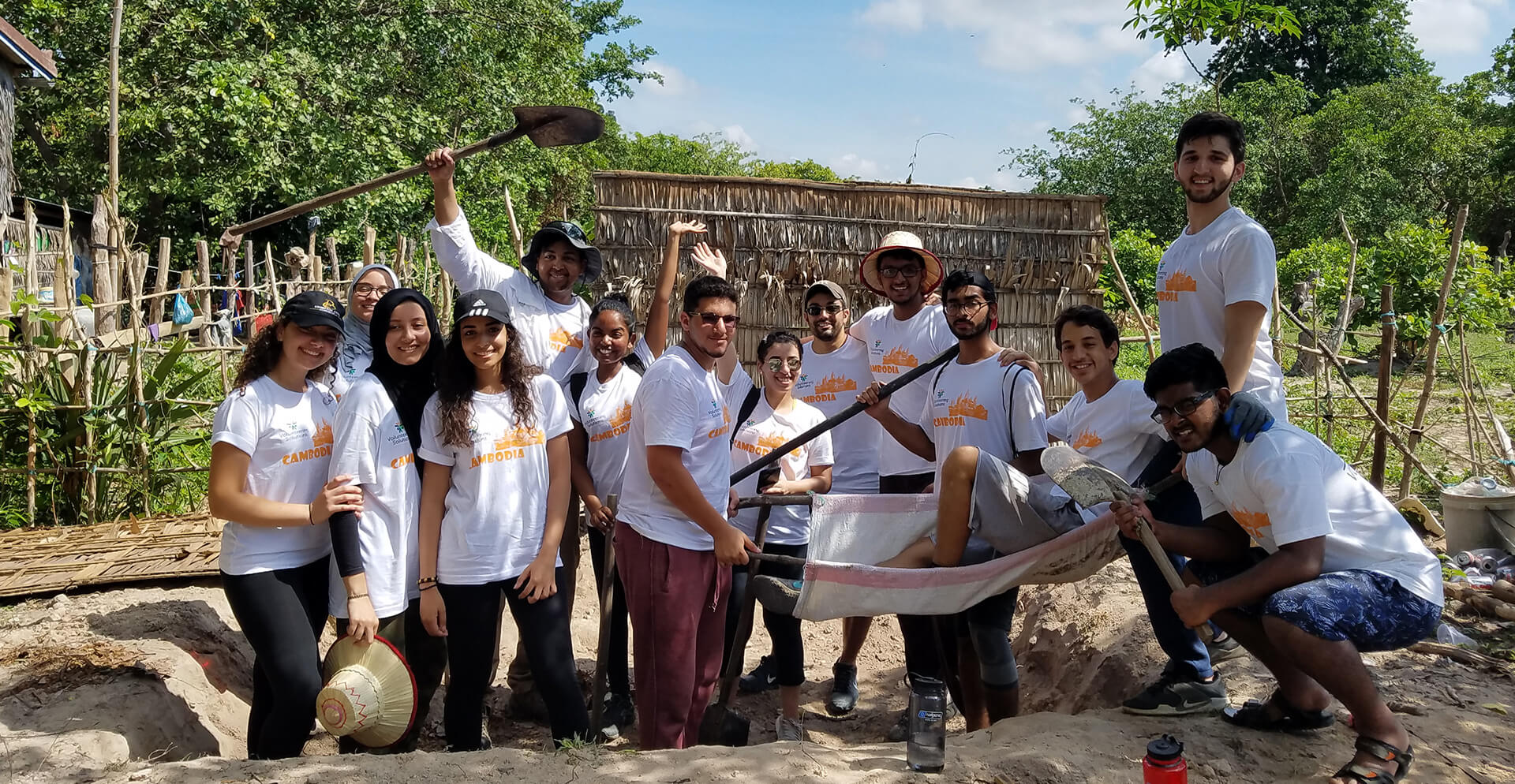 Volunteer Abroad Programs That Accept Teens (3)
